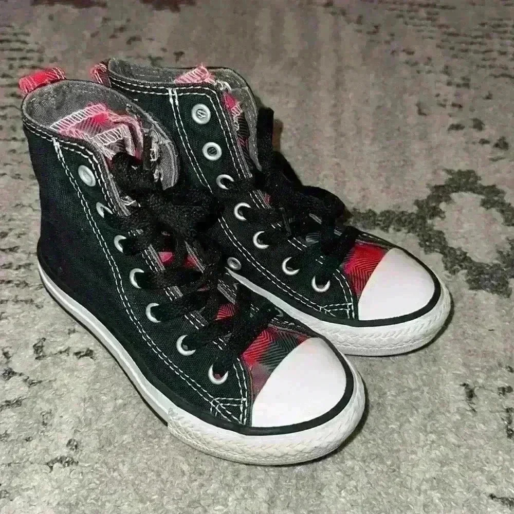 Buffalo plaid and black Converse Chuck Taylor High Tops Girls size 11